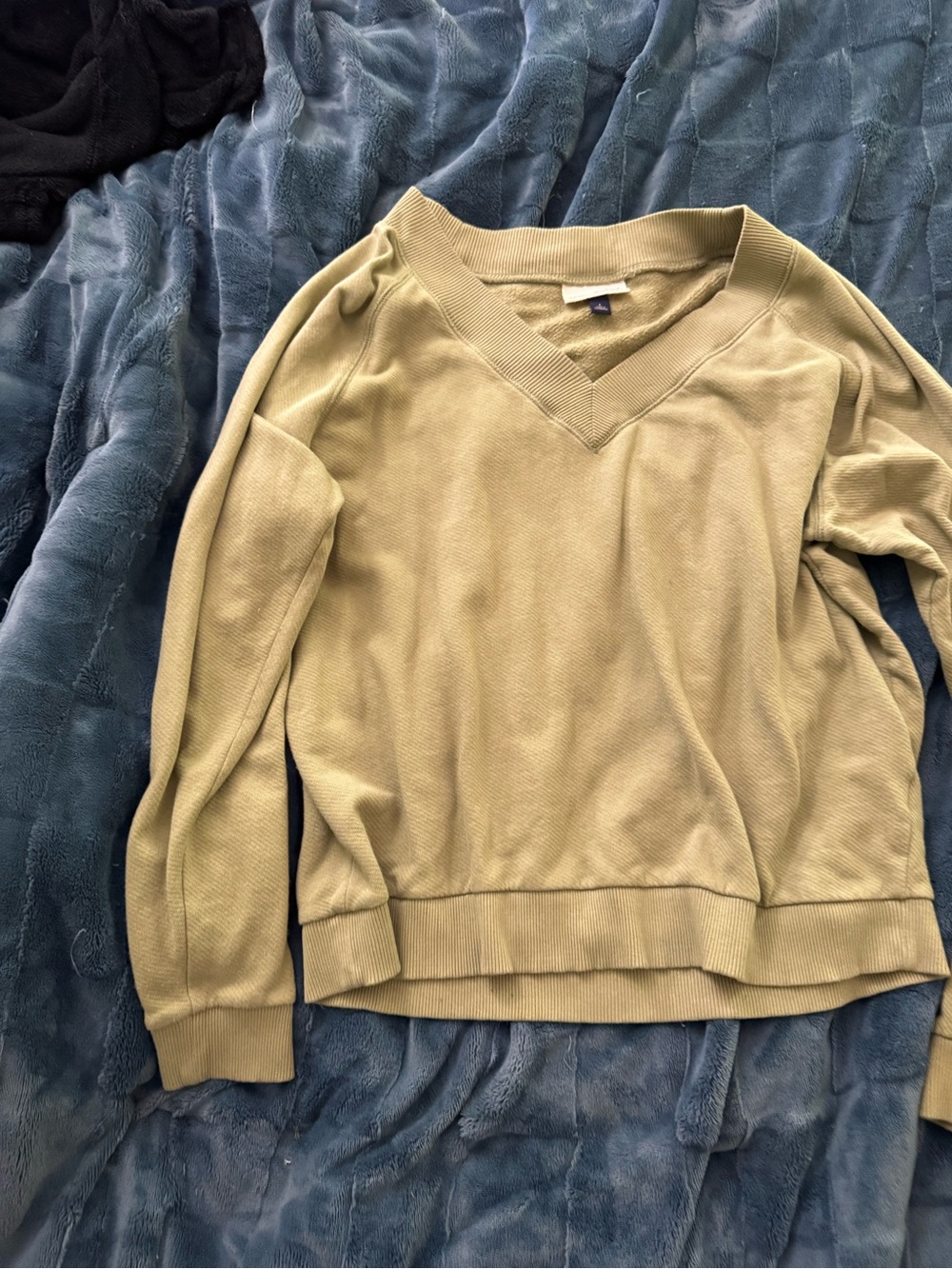 Universal Thread Olive Ribbed Lounge Top and Shorts Set - Picture 3 of 7